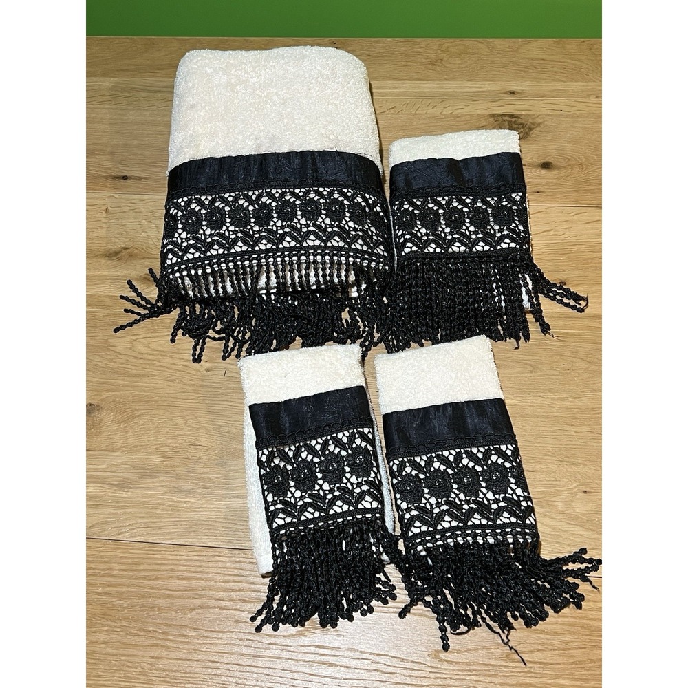 Croscill Home 4 piece bath towel set floral fringe cotton cream Vtg READ